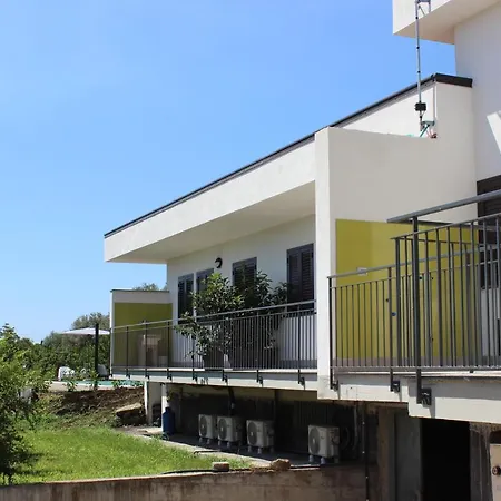 Casa Vacanze - Orto Dei Limoni Giarre Exterior photo
